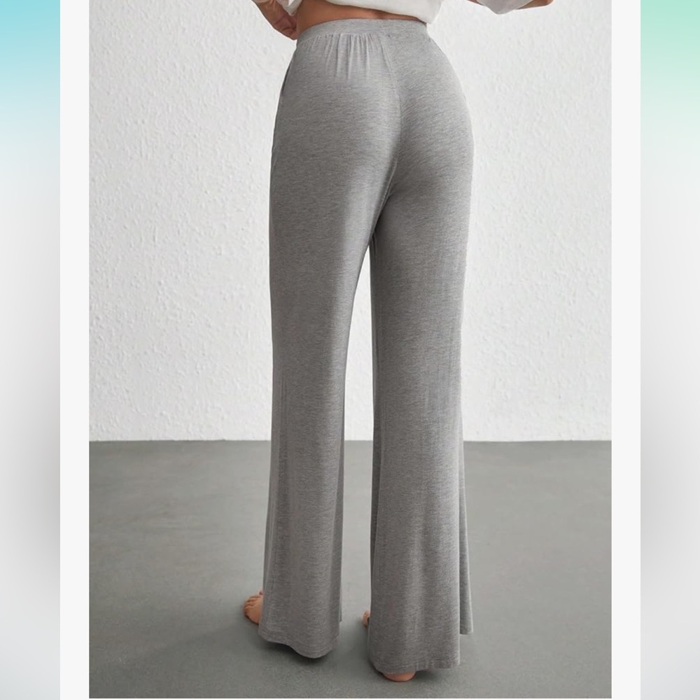 Grey Wide-Leg Lounge Pants Comes in original plastic bag fits small/Med/Lrg